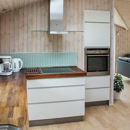 Сasa de vacaciones Suna - 1-3km From The Sea By Interhome