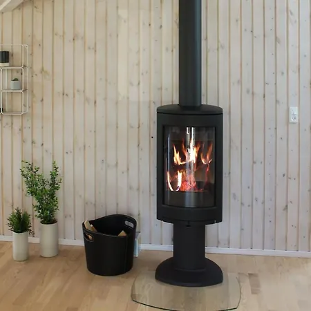 Suna - 1-3km From The Sea By Interhome *